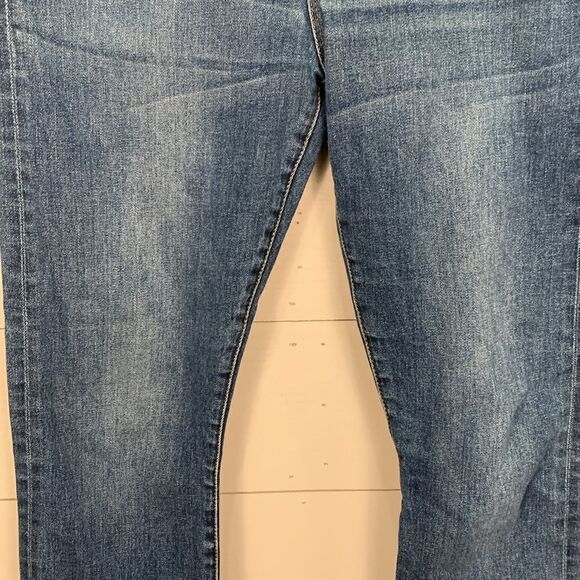 J Crew selvedge toothpick woman’s size 30 denim jeans medium blue wash color - Picture 4 of 10